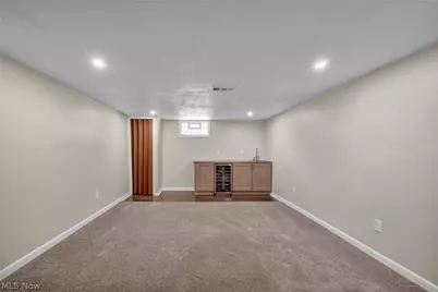 5234 Henry Street, Maple Heights, OH 44137 - Photo 39