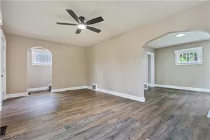 2910 13th St NW, Canton, OH 44708 - Photo 11