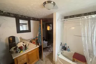 2042 13th St SW, Akron, OH 44314 - Photo 29