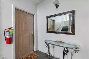 1435 Buckingham Gate D Blvd, Cuyahoga Falls, OH 44221 - Photo 7
