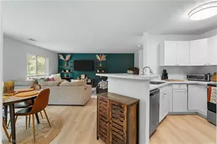 1435 Buckingham Gate D Blvd, Cuyahoga Falls, OH 44221 - Photo 17
