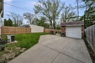 1403 Tuxedo Ave, Parma, OH 44134 - Photo 23