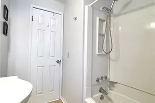 29902 Euclid Ave, Wickliffe, OH 44092 - Photo 15