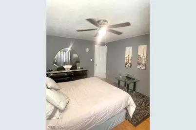 29902 Euclid Avenue, Wickliffe, OH 44092 - Photo 11