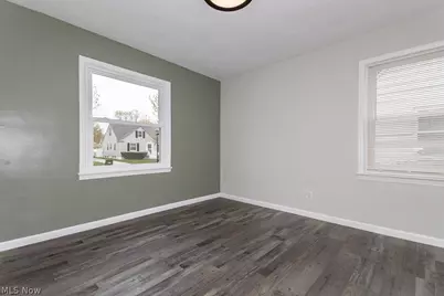 434 E 272nd Street, Euclid, OH 44132 - Photo 15