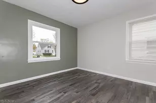434 E 272nd St, Euclid, OH 44132 - Photo 15