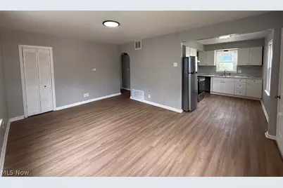 1054 Merton Avenue, Akron, OH 44306 - Photo 9