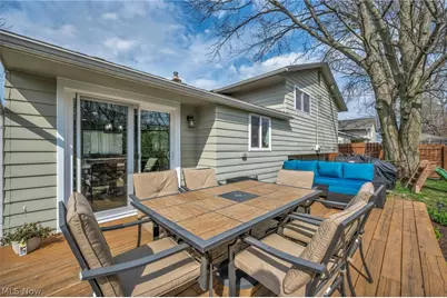 24281 Lebern Drive, North Olmsted, OH 44070 - Photo 37
