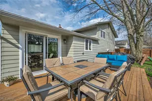 24281 Lebern Dr, North Olmsted, OH 44070 - Photo 37