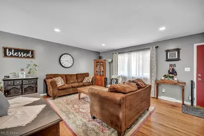 24281 Lebern Drive, North Olmsted, OH 44070 - Photo 13