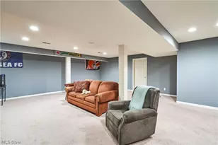 572 Colonial Dr, Painesville, OH 44077 - Photo 21