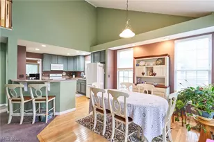 572 Colonial Dr, Painesville, OH 44077 - Photo 5