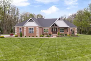 8622 Hunters Ridge Run, Wadsworth, OH 44281 - Photo 11
