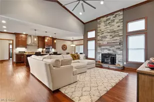 8622 Hunters Ridge Run, Wadsworth, OH 44281 - Photo 21