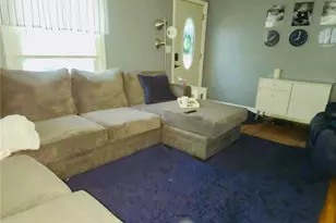 2402 E 35th St, Lorain, OH 44055 - Photo 5