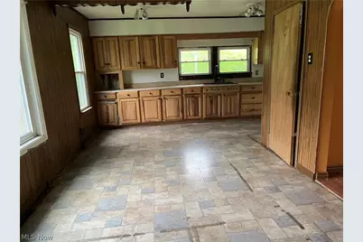 686 Township Road 223, Richmond, OH 43944 - Photo 3