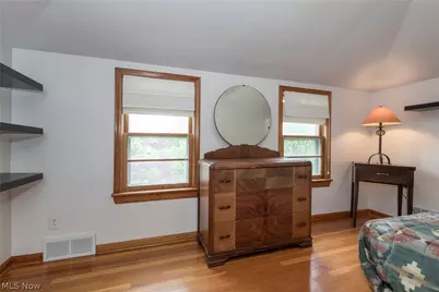 5042 N Barton Road, Lyndhurst, OH 44124 - Photo 25