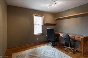 5042 N Barton Rd, Lyndhurst, OH 44124 - Photo 27