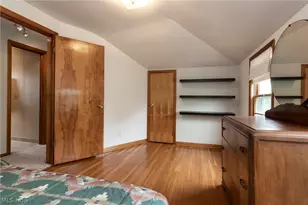 5042 N Barton Rd, Lyndhurst, OH 44124 - Photo 23