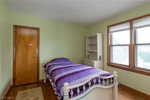5042 N Barton Rd, Lyndhurst, OH 44124 - Photo 31