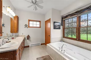 5180 Cheyney Ln, Brunswick Hills, OH 44212 - Photo 19