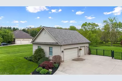 5180 Cheyney Lane, Brunswick Hills, OH 44212 - Photo 43