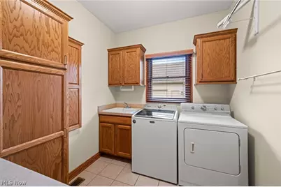 5180 Cheyney Lane, Brunswick Hills, OH 44212 - Photo 21