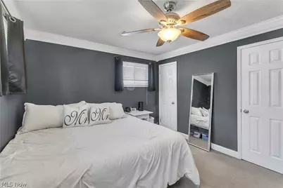 6355 Dellrose Drive, Parma Heights, OH 44130 - Photo 17