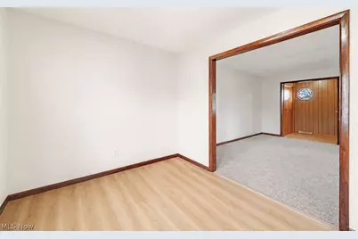 2456 Jackson Street, Lorain, OH 44052 - Photo 5
