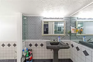 1920 S Belvoir Blvd, South Euclid, OH 44121 - Photo 9