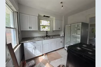 1462 E 133rd Street, East Cleveland, OH 44112 - Photo 5