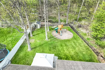 17024 Hunting Meadows Drive, Strongsville, OH 44136 - Photo 41