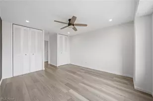 12520 Edgewater Dr, Oakwood, OH 44107 - Photo 25