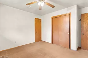 7903 E Liberty St, Hubbard, OH 44425 - Photo 23