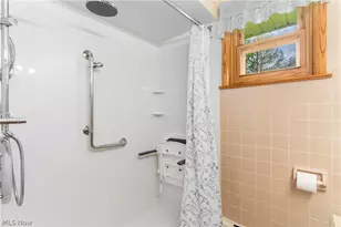 7903 E Liberty St, Hubbard, OH 44425 - Photo 19