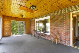 7903 E Liberty St, Hubbard, OH 44425 - Photo 11