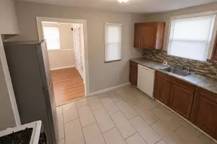 367 E 211th St, Euclid, OH 44123 - Photo 13