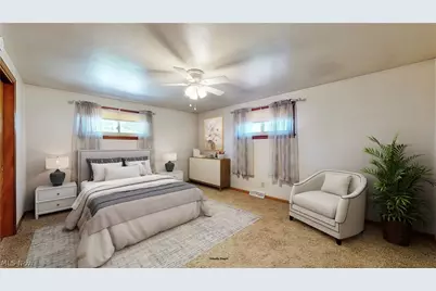 523 Juanita Street, Steubenville, OH 43952 - Photo 17