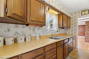 712 S Hametown Rd, Copley, OH 44321 - Photo 11