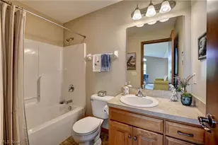 181 Heritage Crossing SE, Sugarcreek, OH 44681 - Photo 27