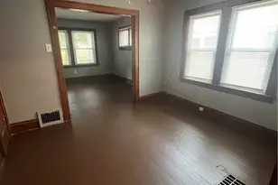 1742 Ford Ave, Akron, OH 44305 - Photo 5
