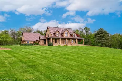 46675 Clarkson Rd, Rogers, OH 44455 - Photo 1