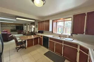 7470 Gayview St, Louisville, OH 44641 - Photo 11