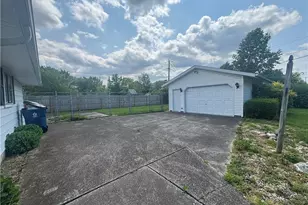 2501 W 40th St, Lorain, OH 44053 - Photo 3