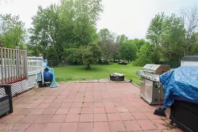 4040 Broadway, Lorain, OH 44052 - Photo 37