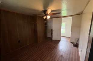 325 E High St, Leetonia, OH 44431 - Photo 29