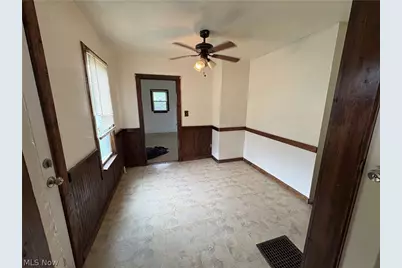 325 E High Street, Leetonia, OH 44431 - Photo 11