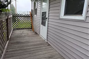 325 E High St, Leetonia, OH 44431 - Photo 7