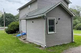 325 E High St, Leetonia, OH 44431 - Photo 3