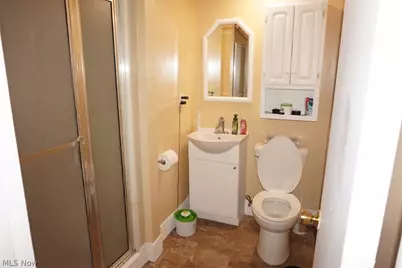 28096 Edgepark Drive, North Olmsted, OH 44070 - Photo 23